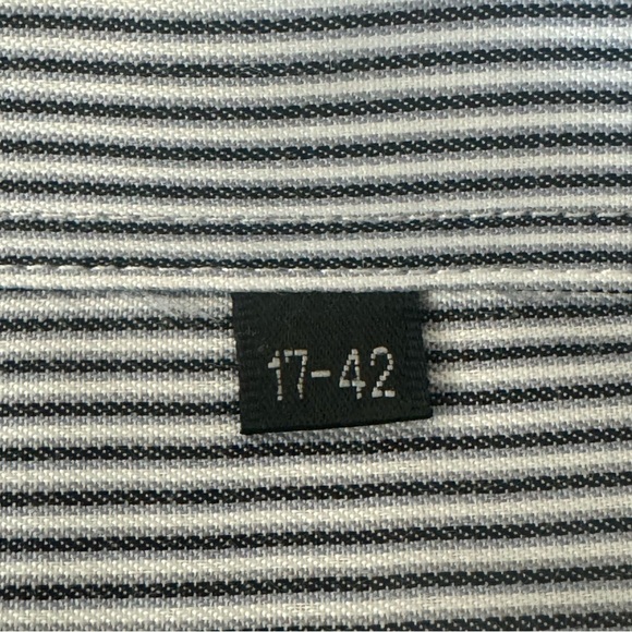 New PAUL SMITH London Short Sleeve Button Up Shirt Charcoal Grey White Stripes - Picture 3 of 16